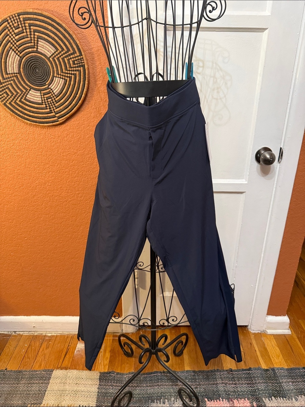 NWT Athleta Dark Navy Woman’s Brooklyn Ankle Pants